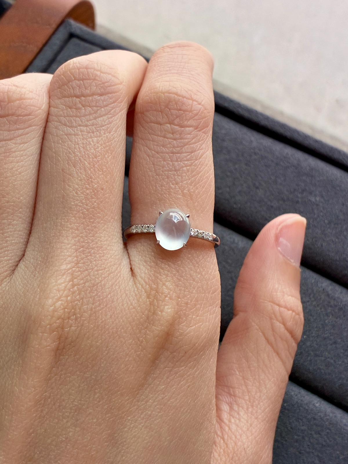 18K Moonlit Glow Ring (Icy Variety!)