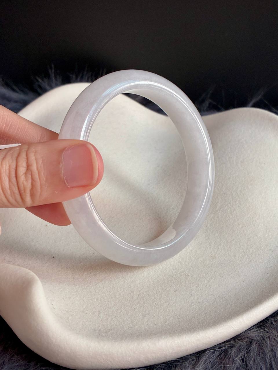 54.5mm Icy Near Colorless