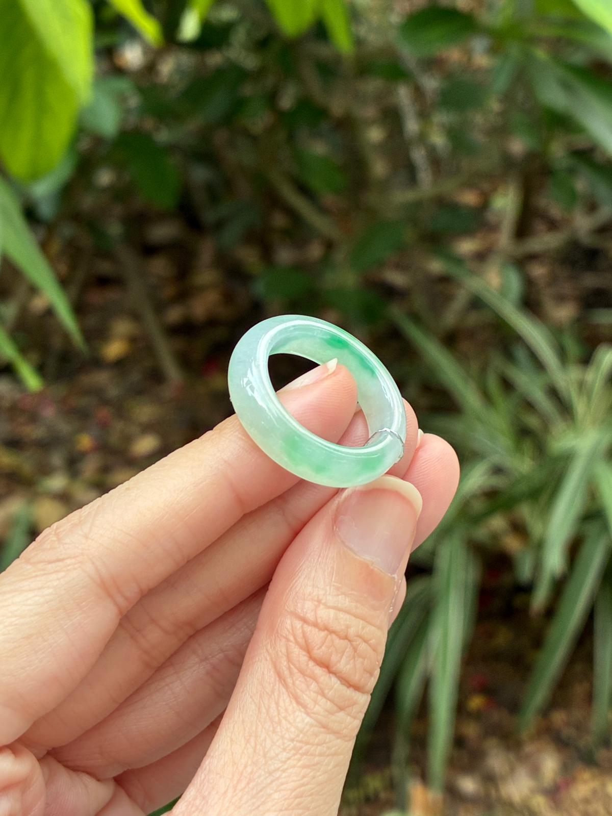 17.8mm Icy Moss on Snow Abacus Ring (Rare!)