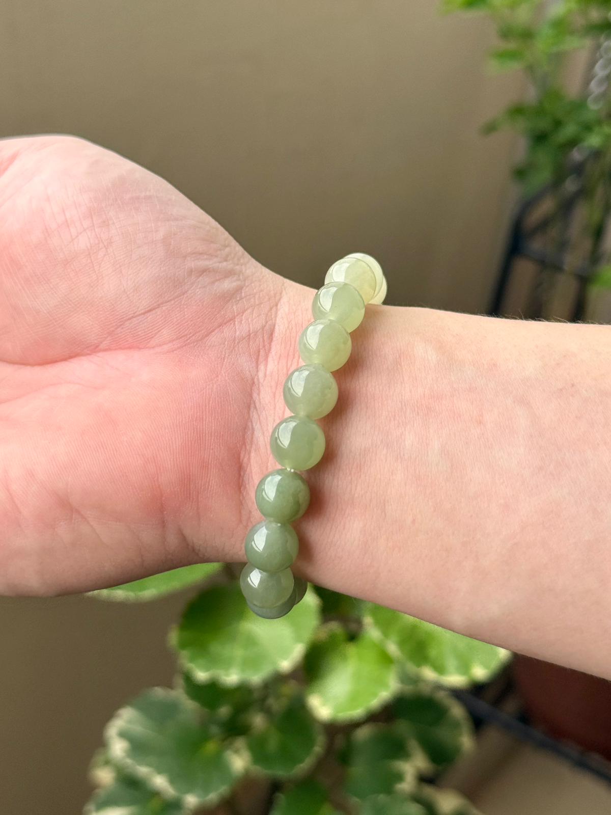 10mm Nephrite Jade Gradient Round Bracelet