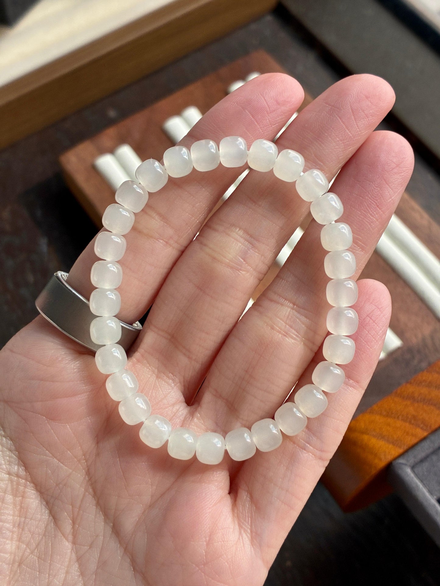 6.0mm Nephrite Barrel Bracelet Mutton Fat White (Premium)