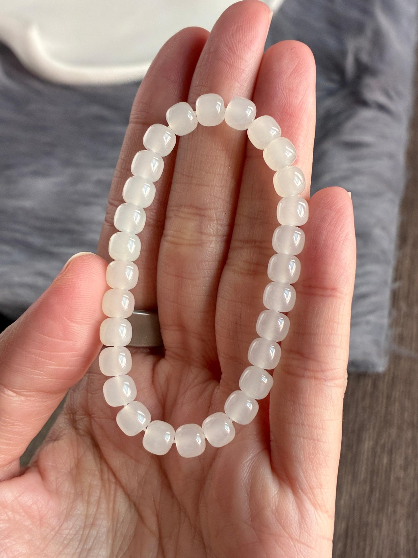 6.0mm Nephrite Barrel Bracelet Mutton Fat White (Premium)