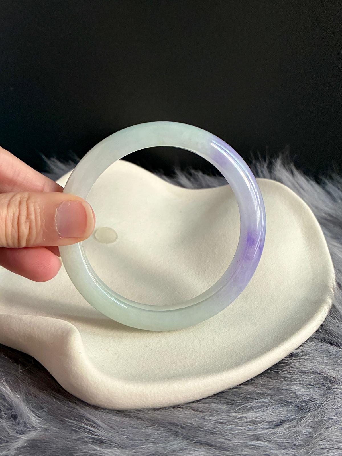 60.7mm Vivid Royal Violet with Light Mint