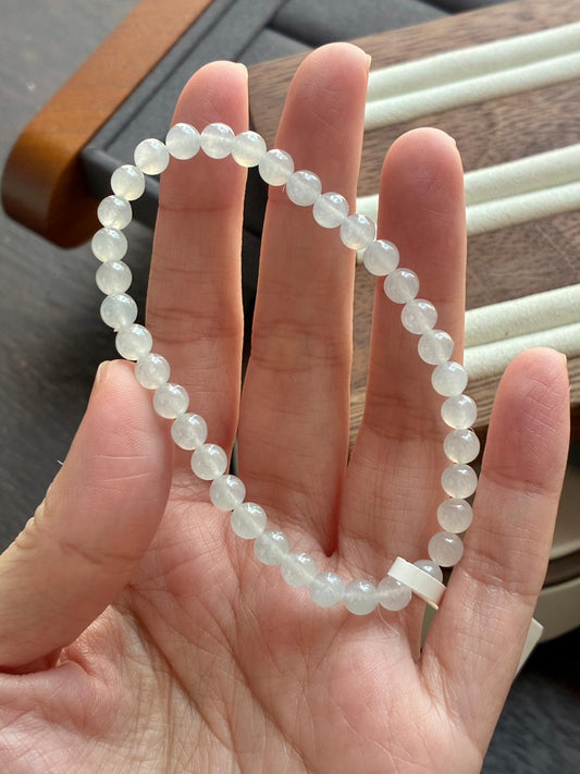 5.3mm Icy Near White Bracelet (16cm)