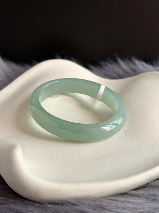 55mm Icy Blue Water Teal (Oval)