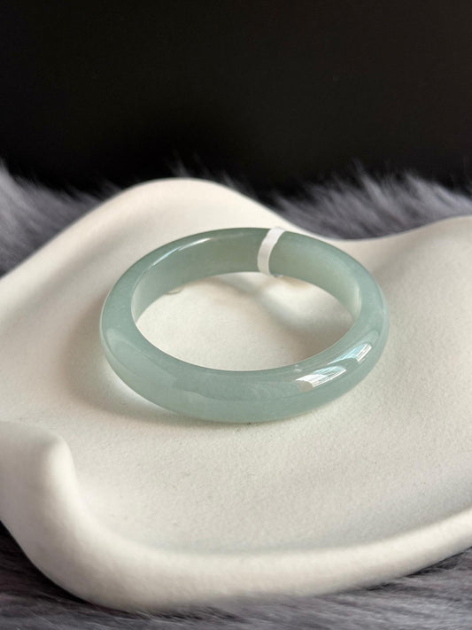 55mm Icy Blue Water Teal (Oval)
