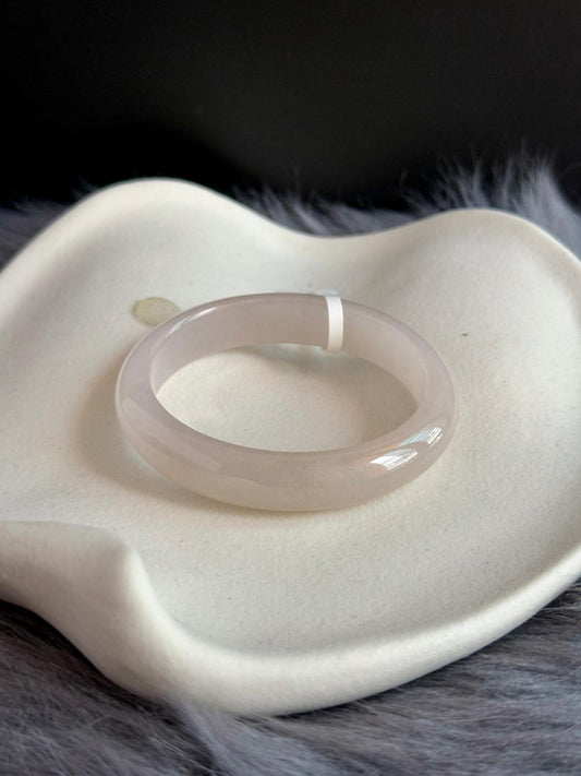 54.1mm Icy Nude Pink Oval (Rare!)