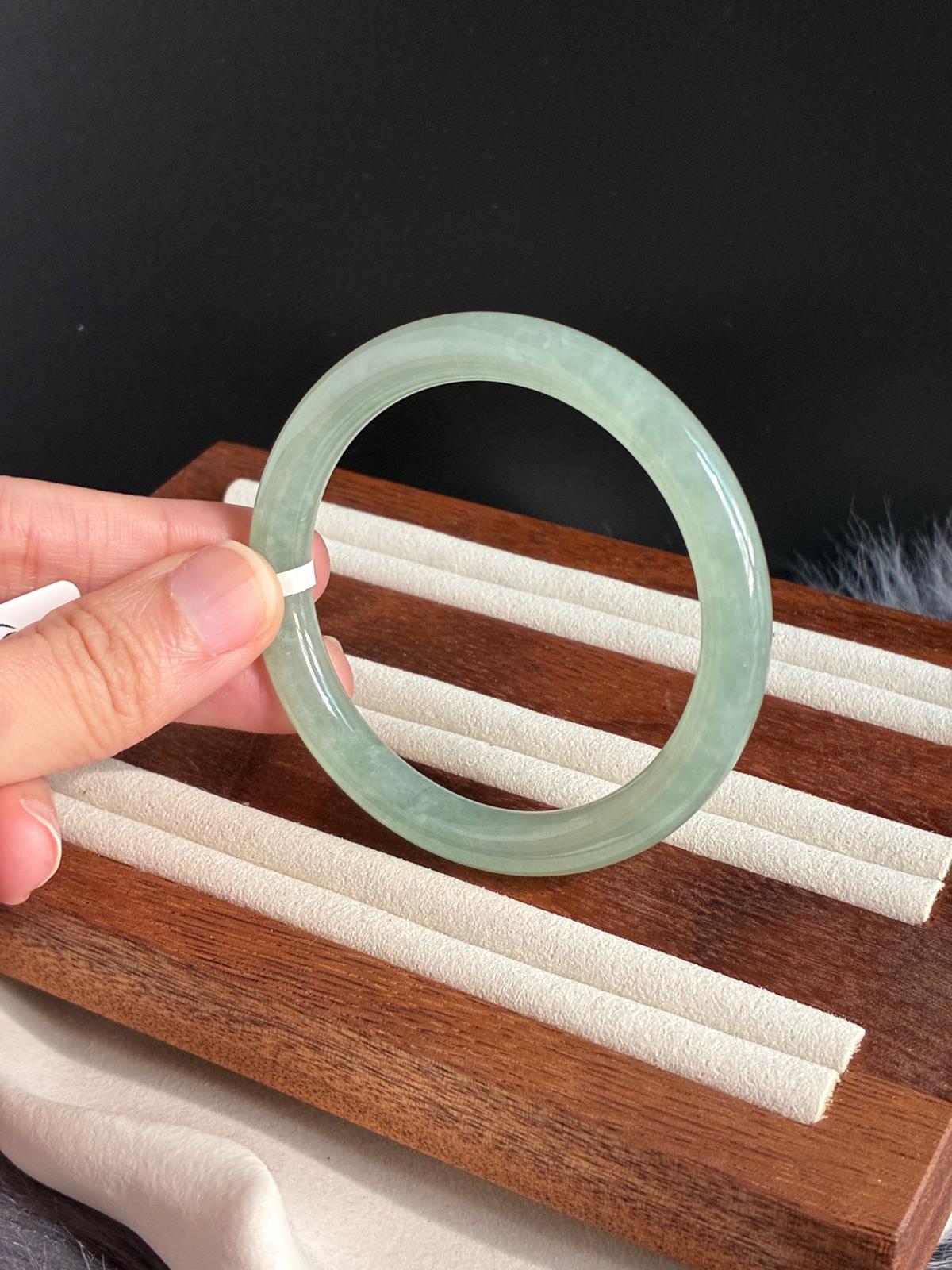 54.0mm Icy Vivid Apple Green