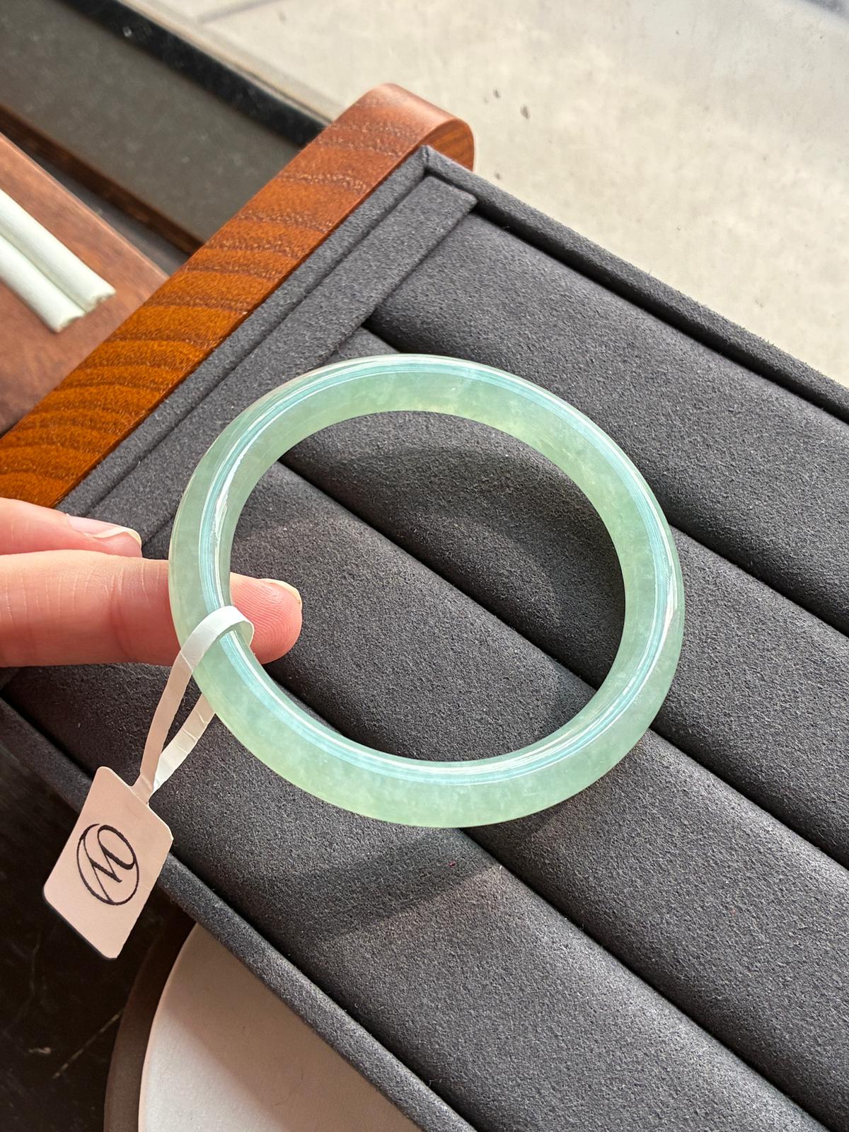 54.0mm Icy Vivid Apple Green