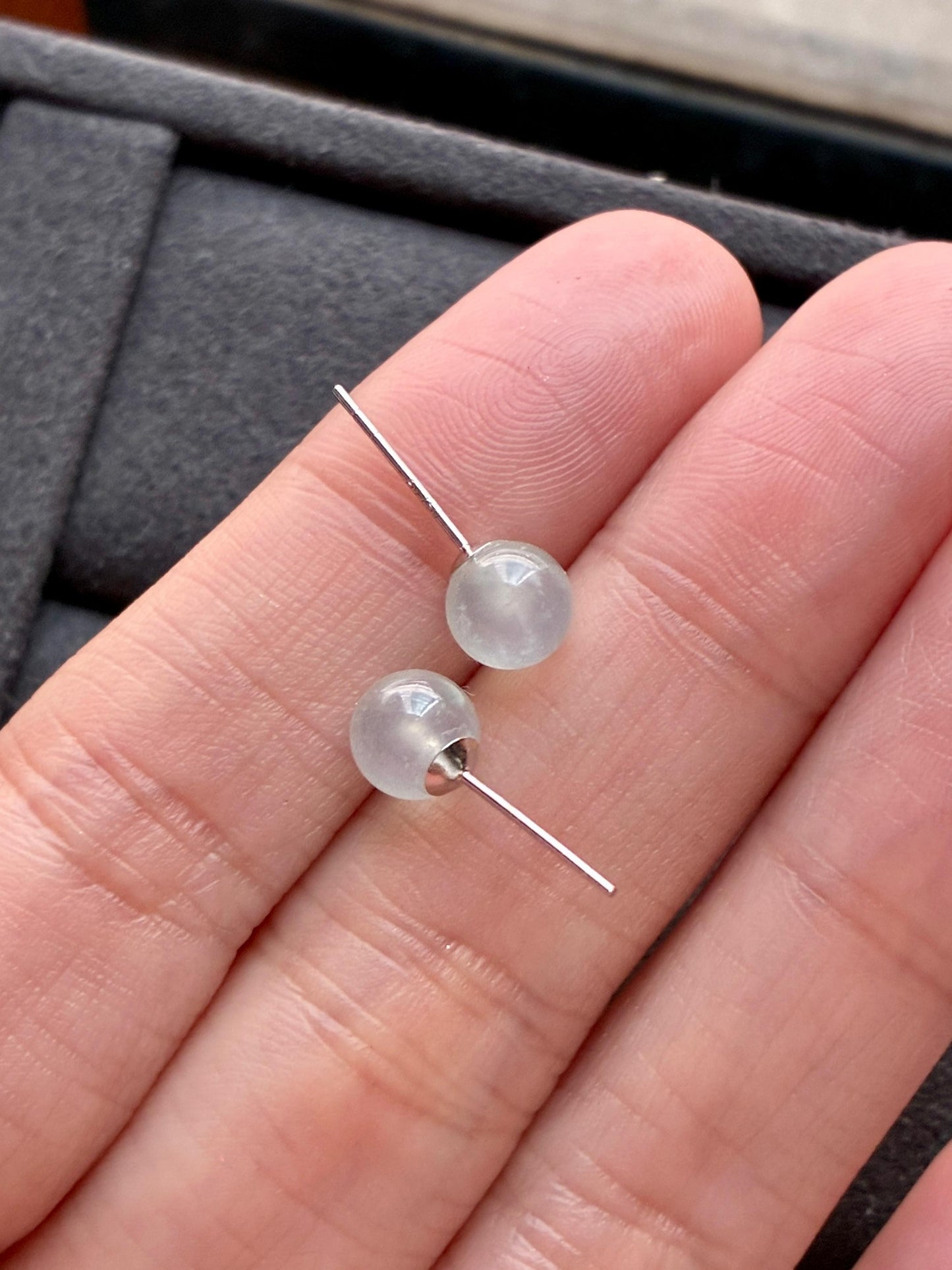 18K Icy Mini Lollipop Jadeite Studs (6.0mm)