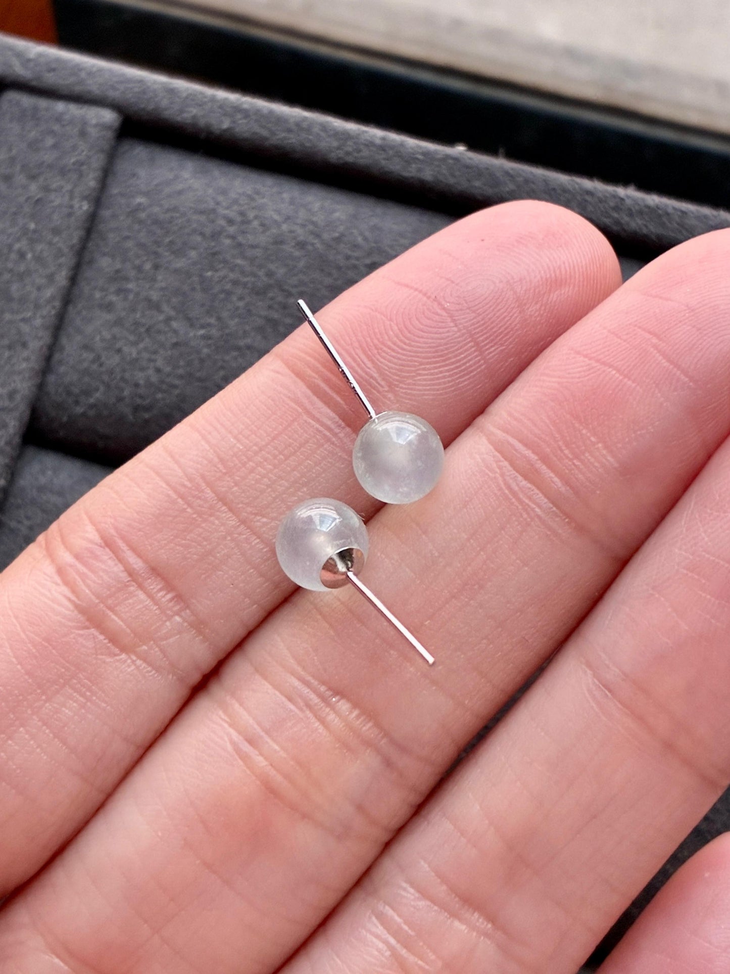 18K Icy Mini Lollipop Jadeite Studs (6.0mm)