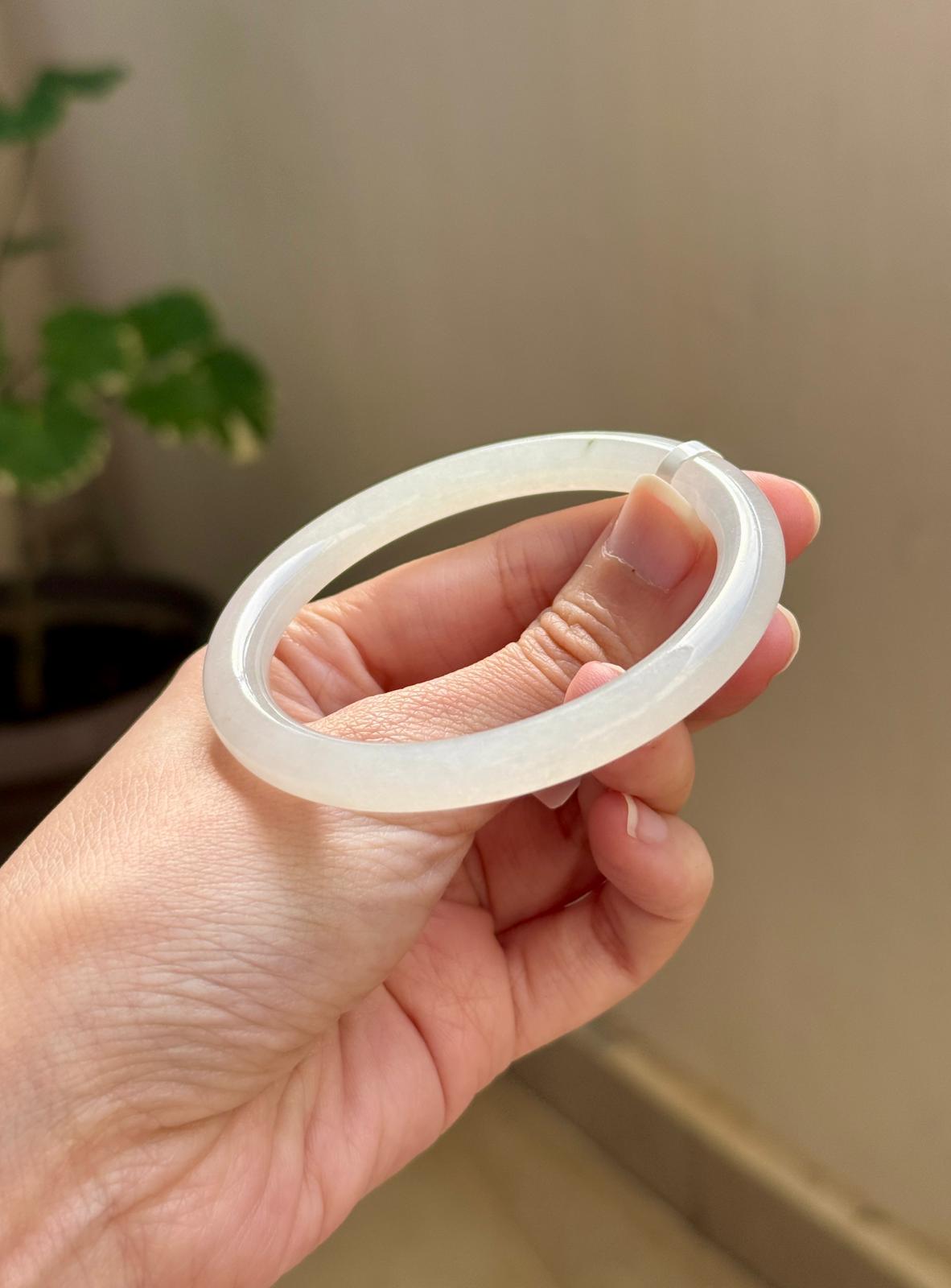 56.3mm Icy Glowy White (Slim)