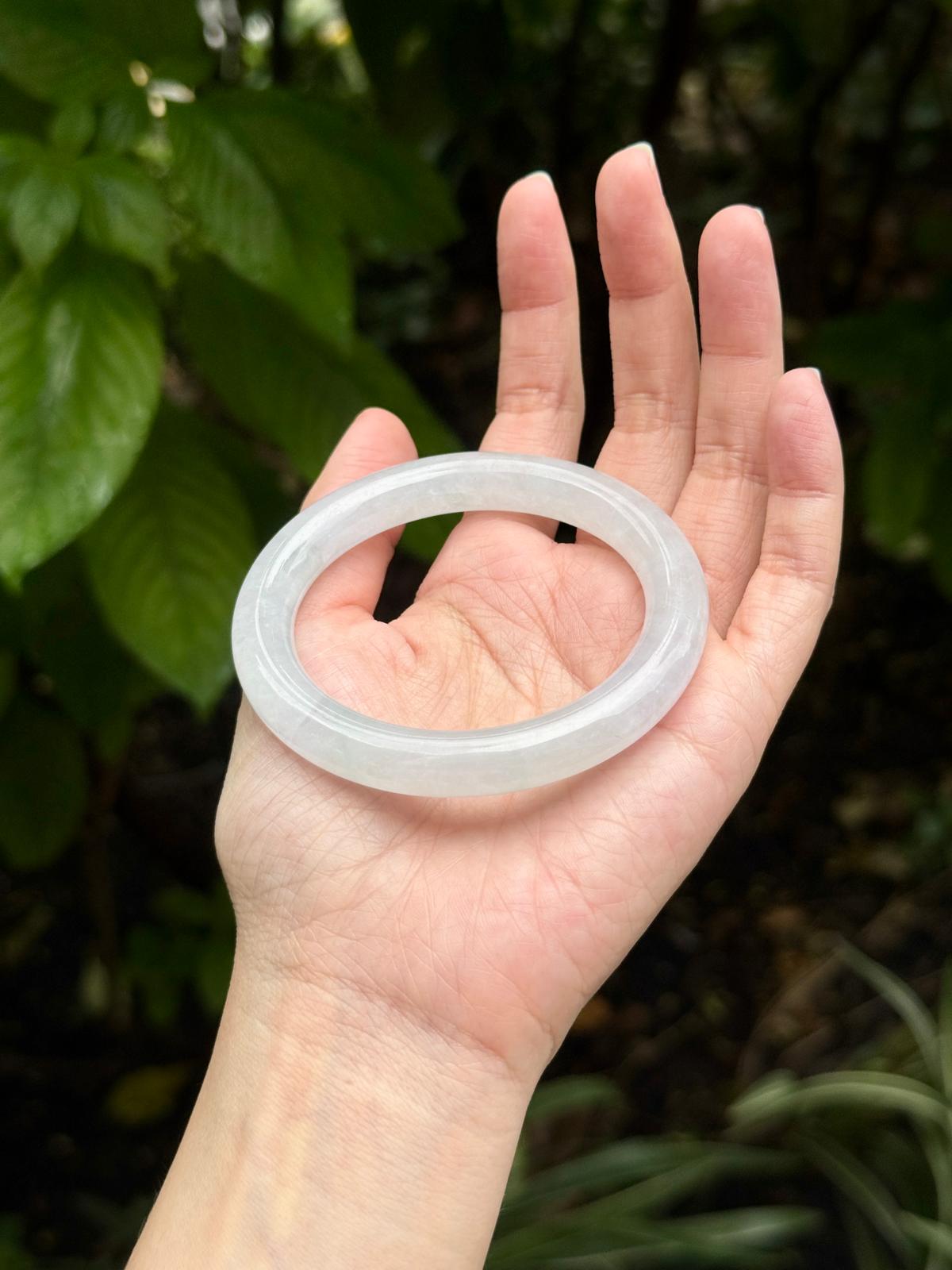 57.4mm Icy Near Colorless (Thick Cut!)