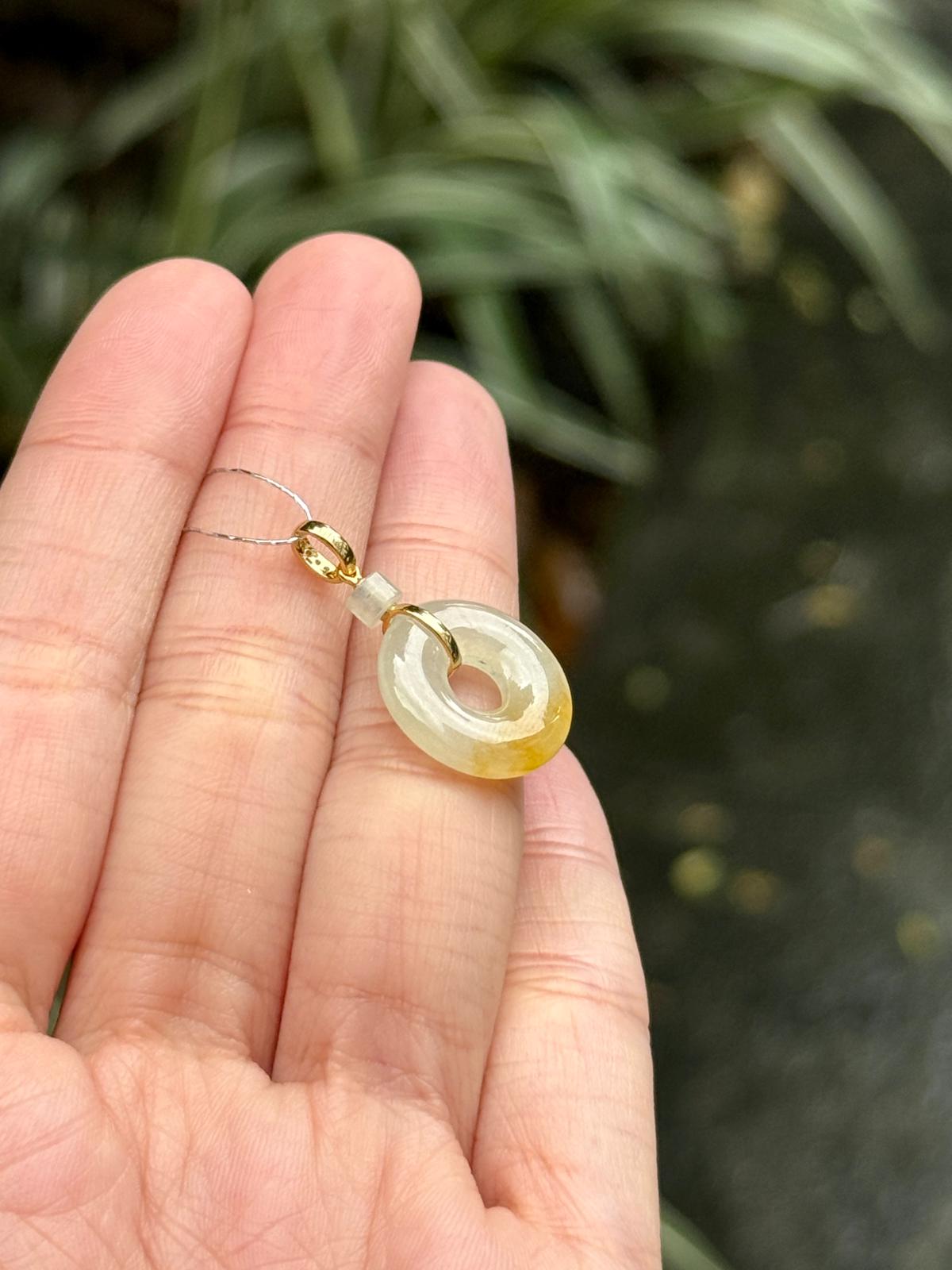 18K Icy Lemonade Jadeite Donut Pendant (Highly Translucent!)