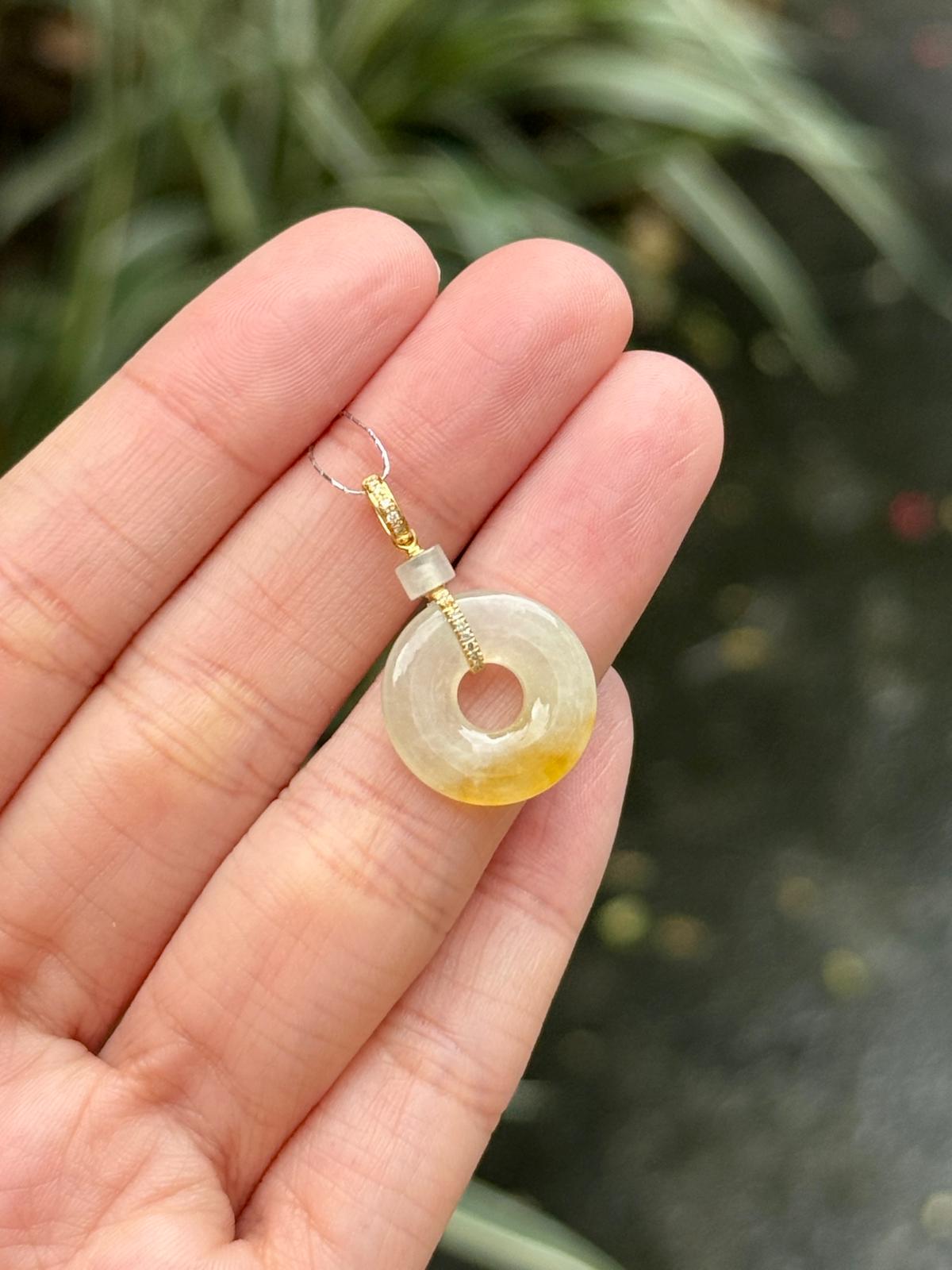 18K Icy Lemonade Jadeite Donut Pendant (Highly Translucent!)