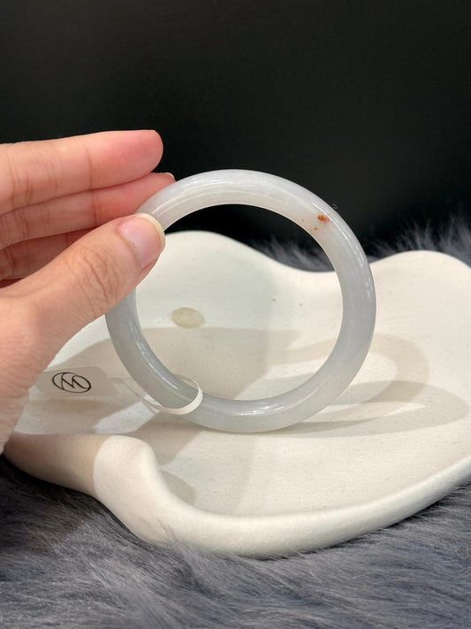 55.8mm Near White with Red Jadeite (Slim Cut)