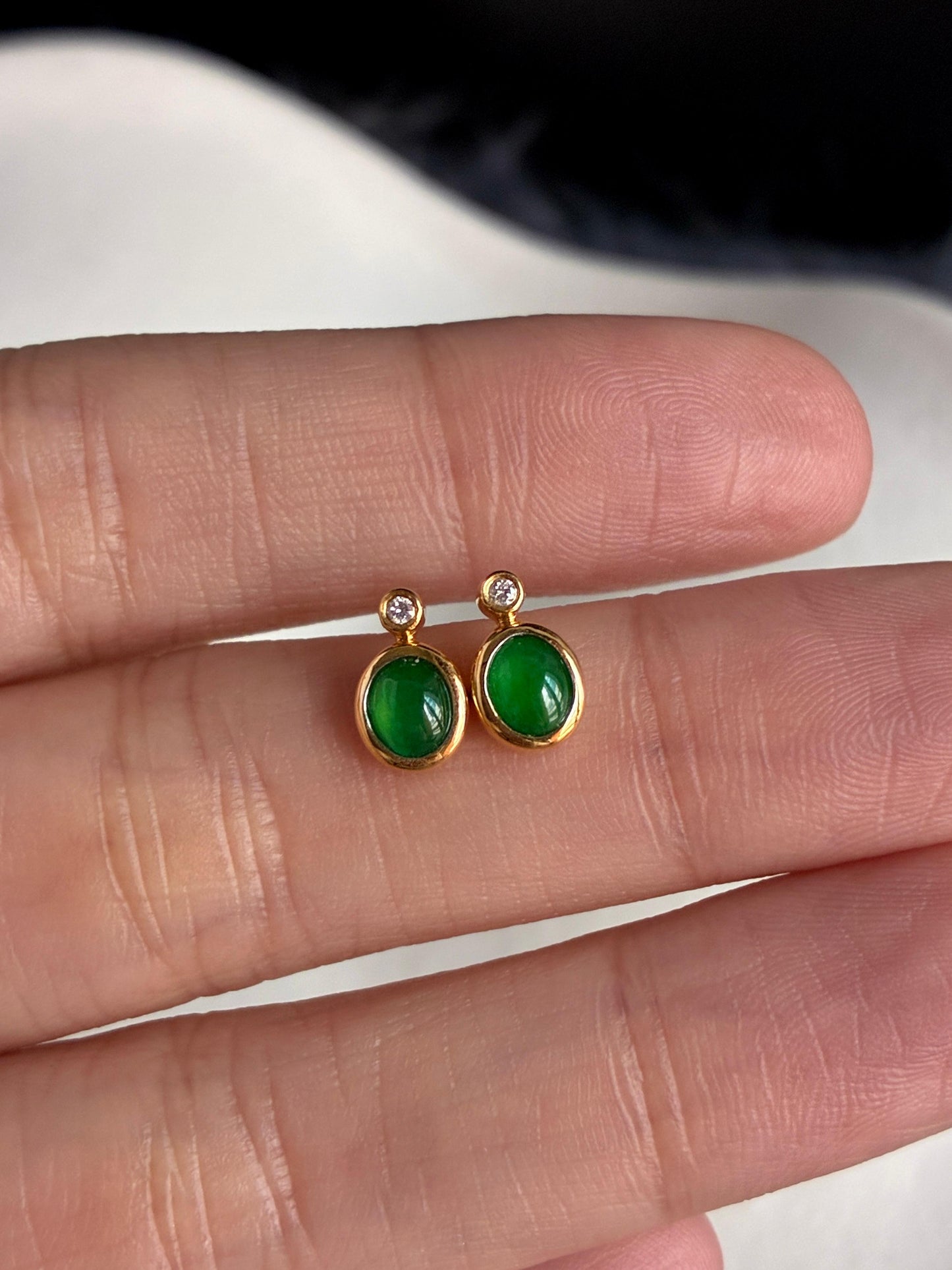 18K Spicy Green Mini Cabochon Earrings