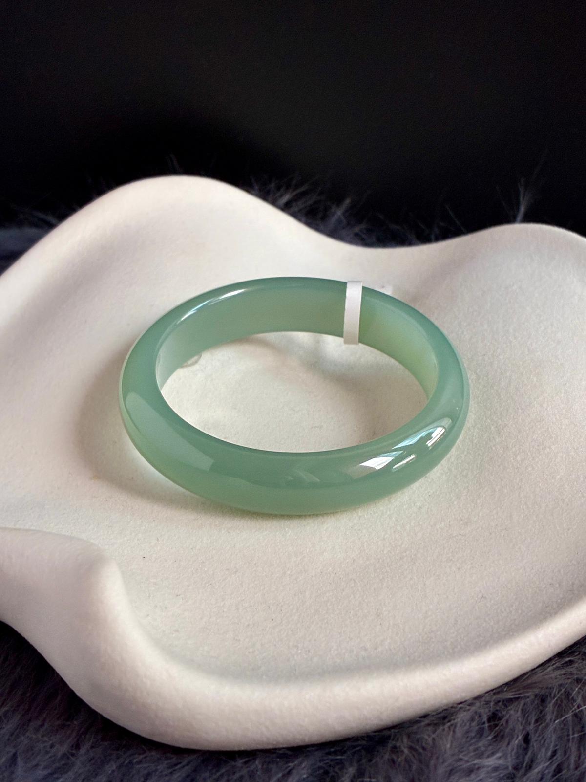 53.3mm Poreless Deep Celadon Oval (Collector's Grade)