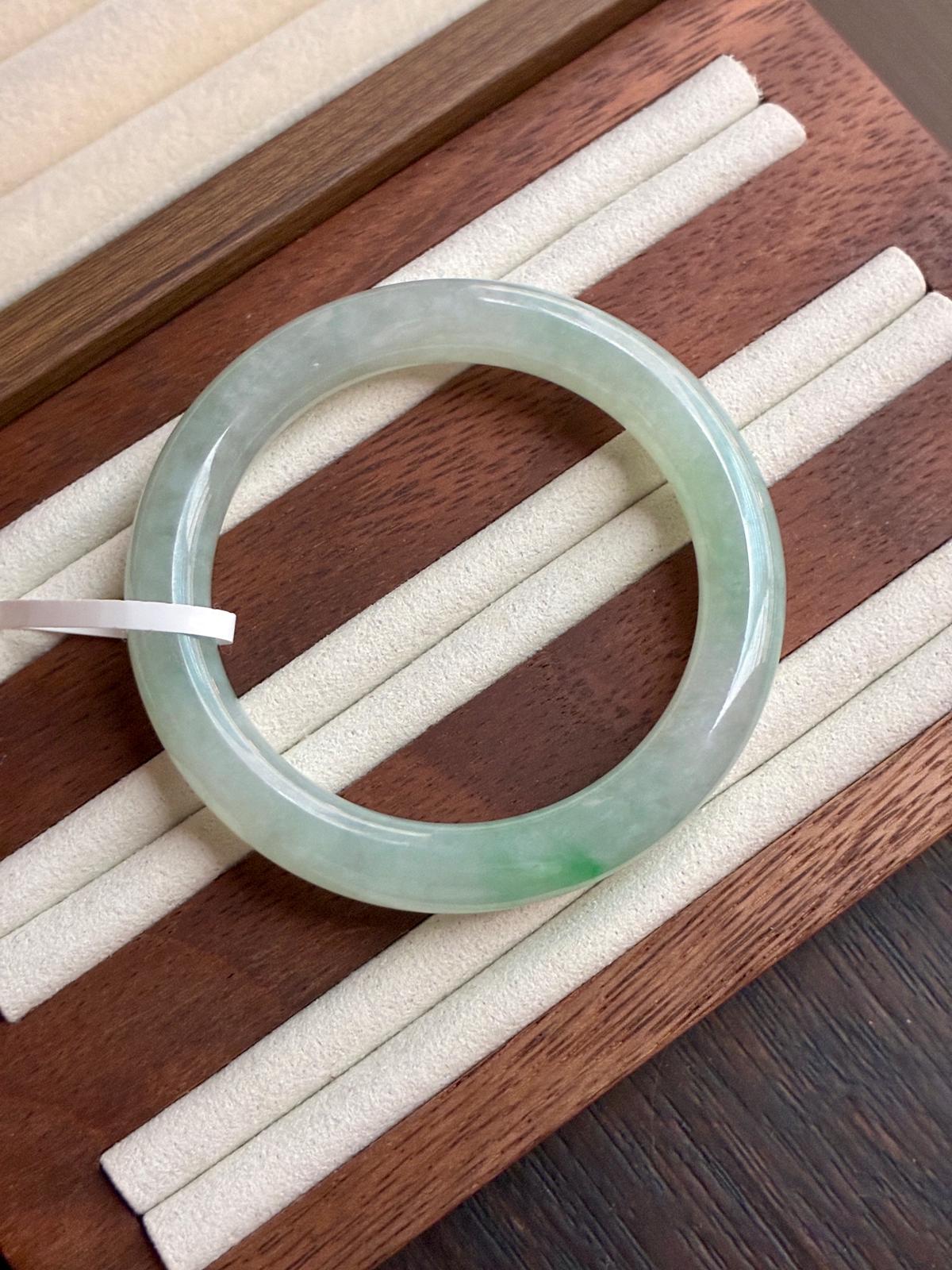 53.6mm Icy Light Apple Green with Sunshine