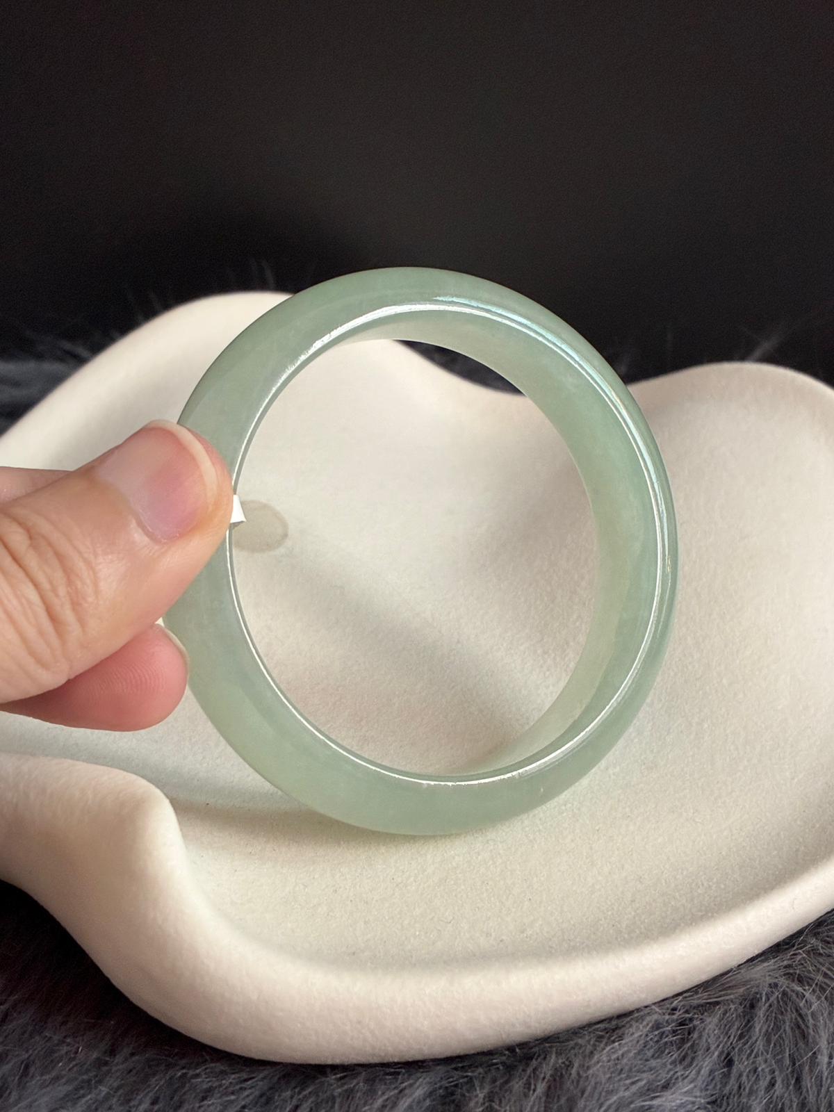 52.9mm Icy Sweet Apple Green