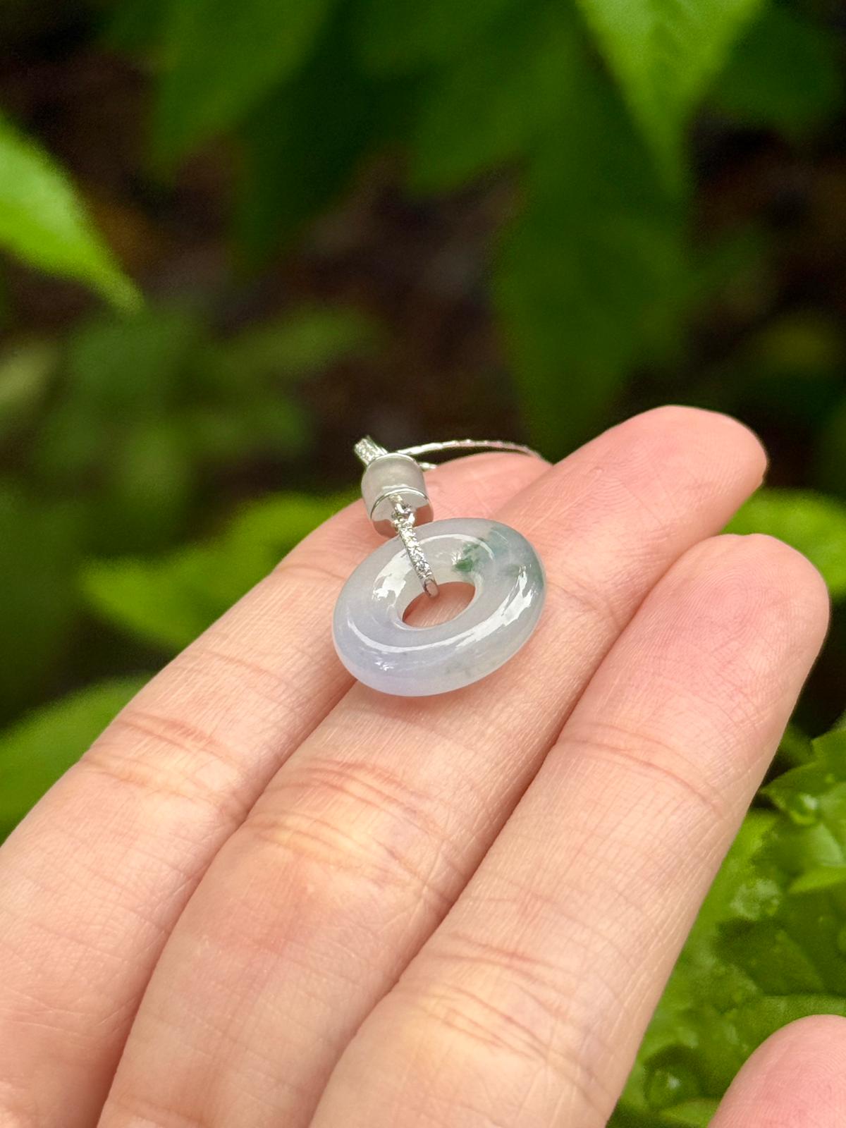18K Icy Jelly Monet Donut Pendant