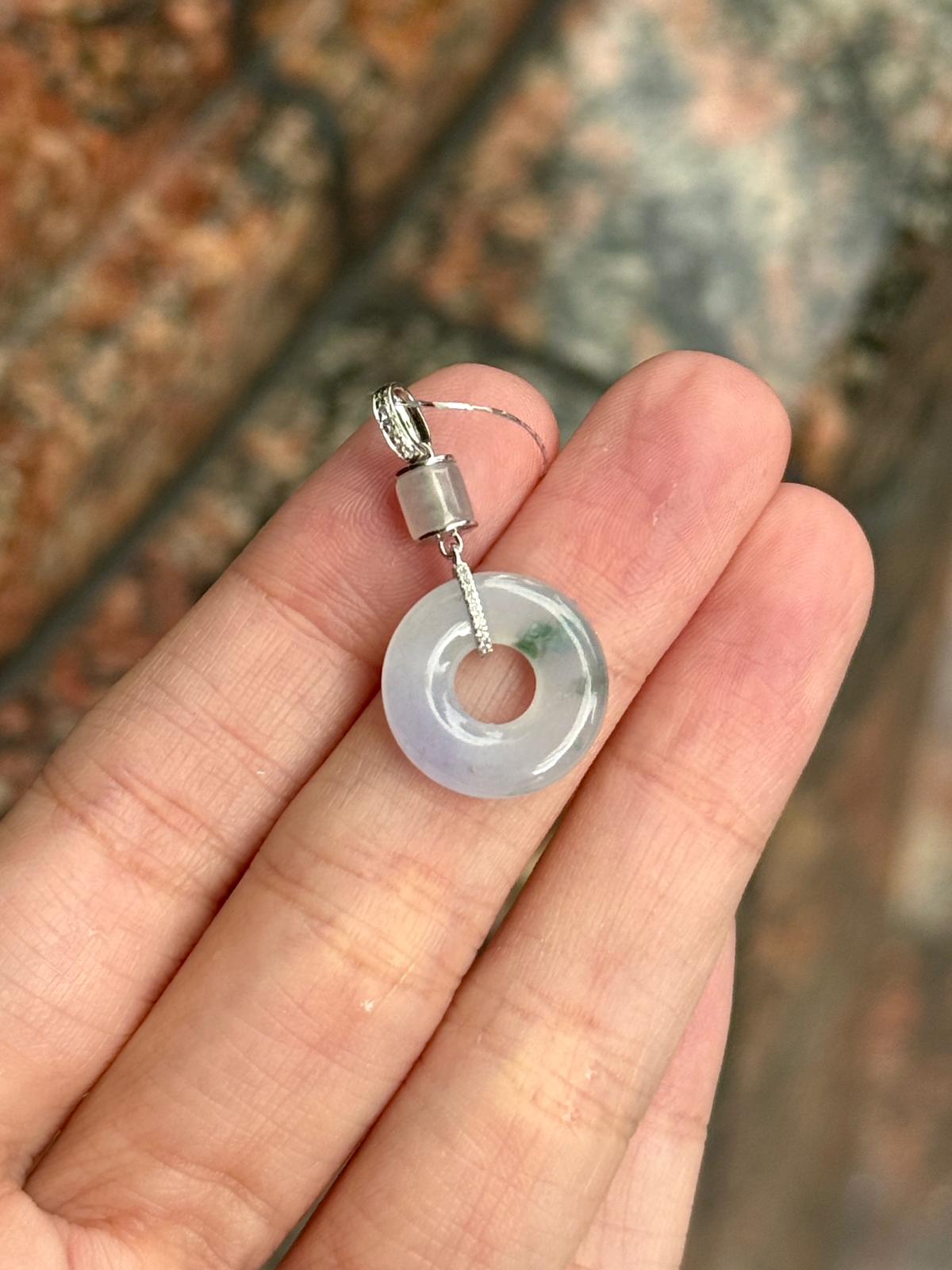 18K Icy Jelly Monet Donut Pendant