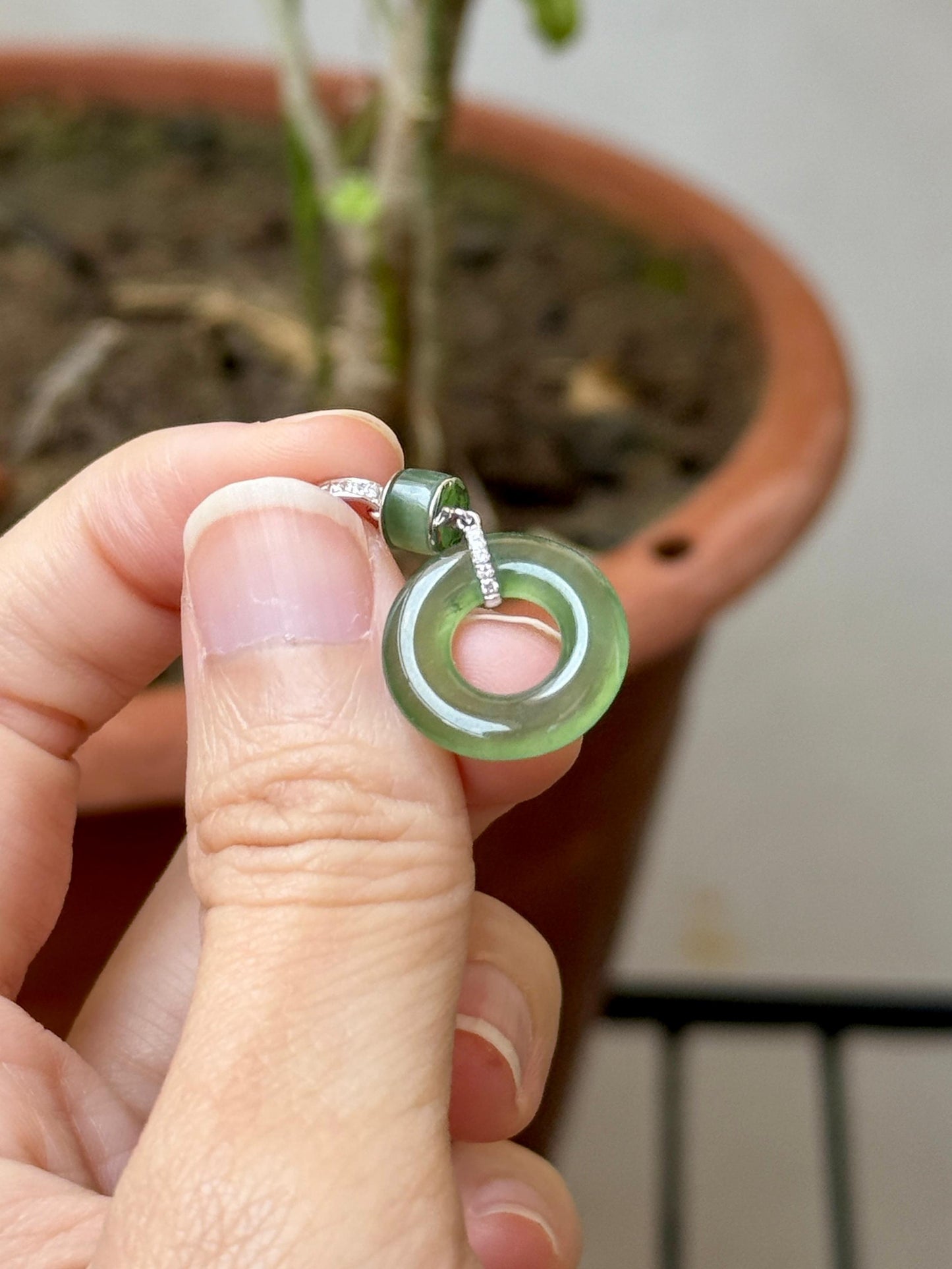 18K Icy Glowy Lake Green Donut Pendant (Highly Translucent!)