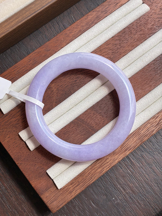 54.3mm Vivid Red-hued Lavender (Collector's Grade)