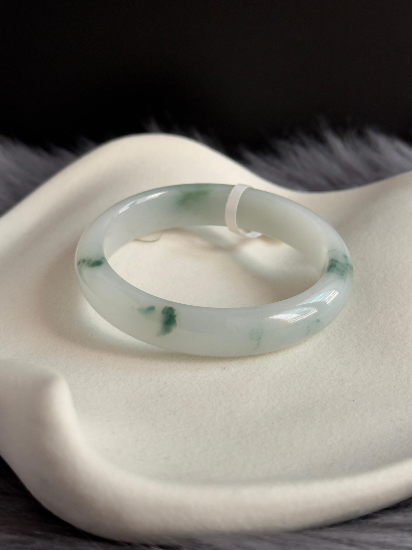 53.7mm White Based Piaohua (Oval)