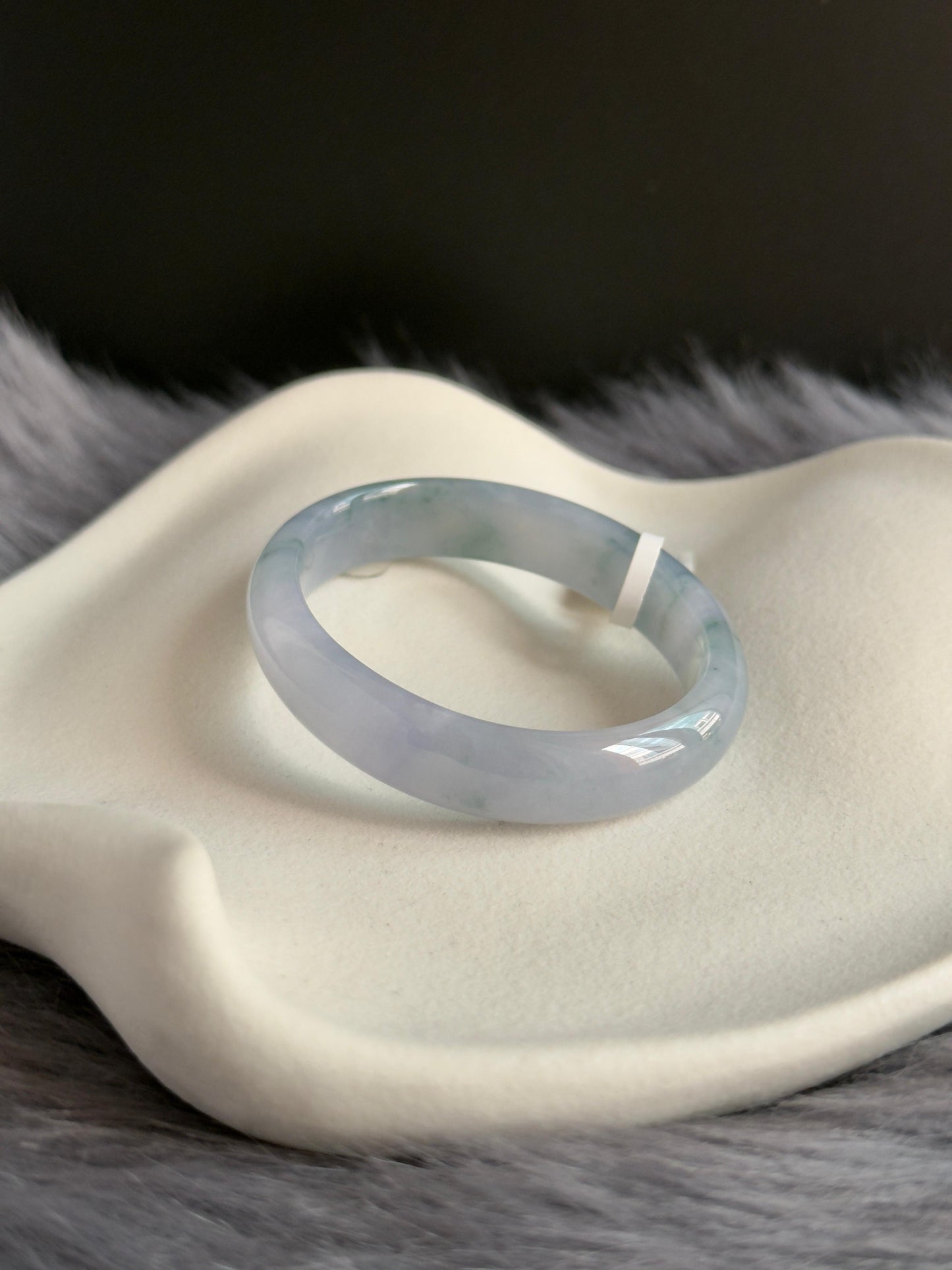54.5mm Icy Monet Lavender (Oval)