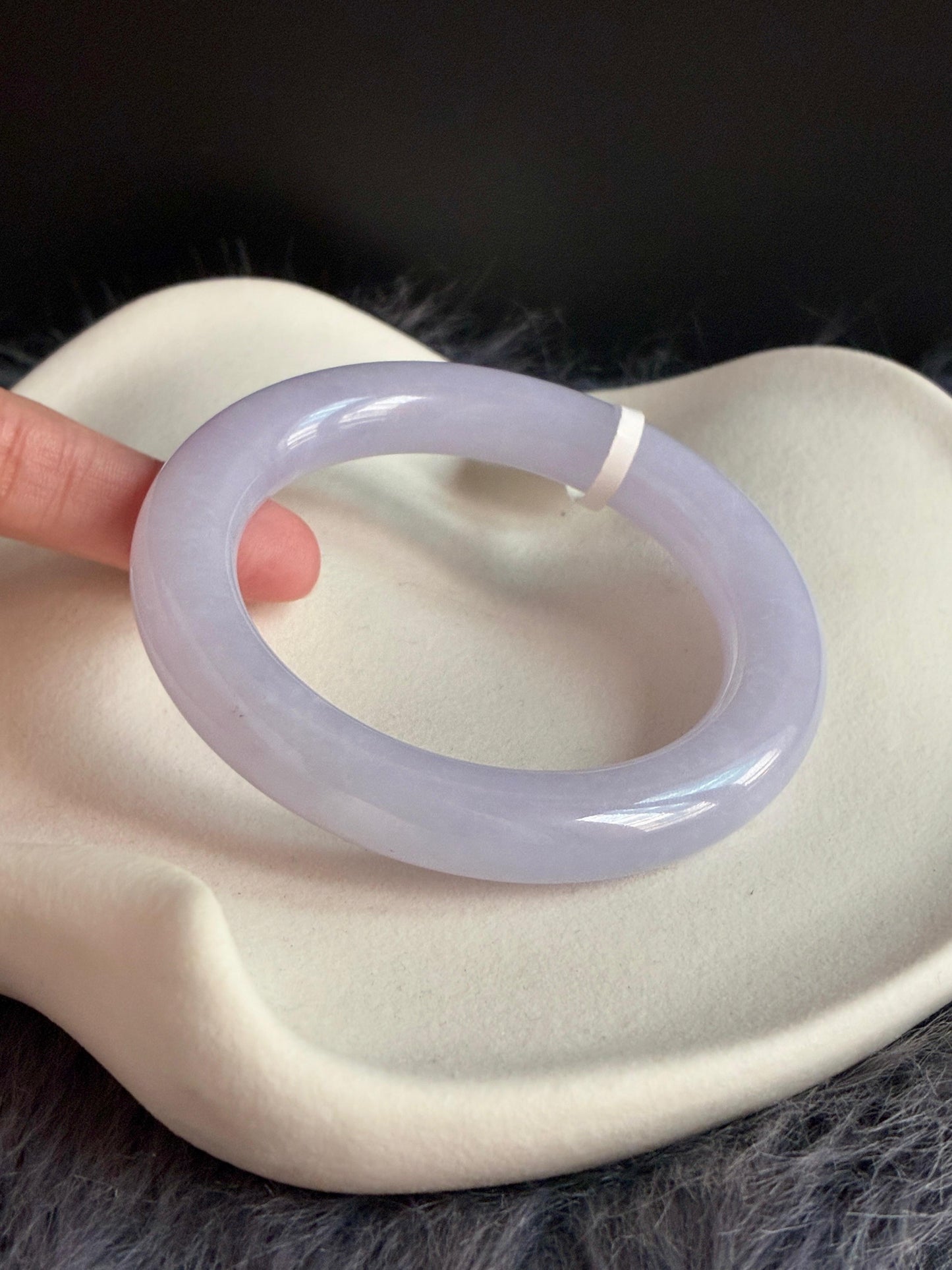 56.4mm Icy Vivid Lilac Lavender (Premium Cut)