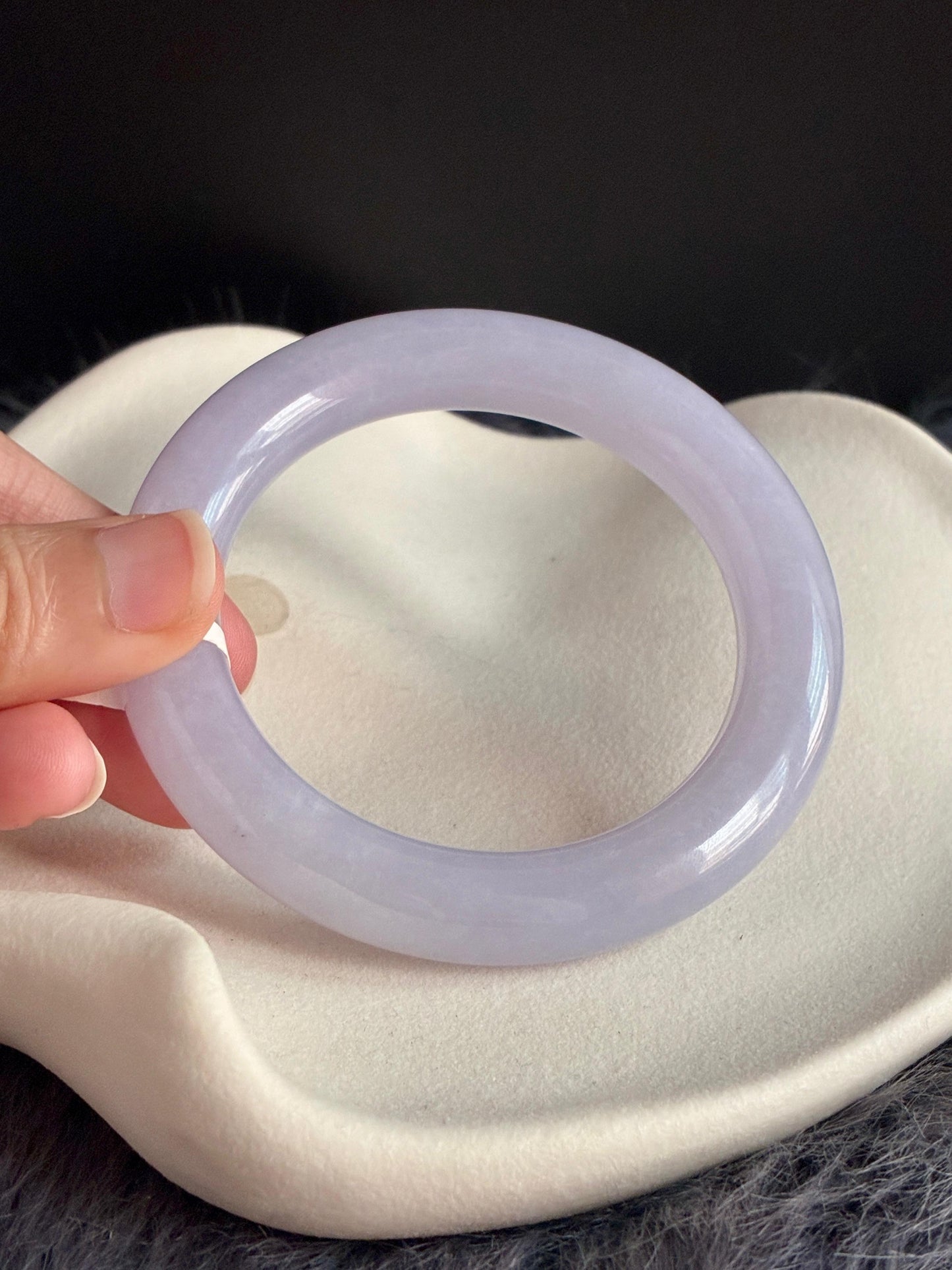 56.4mm Icy Vivid Lilac Lavender (Premium Cut)