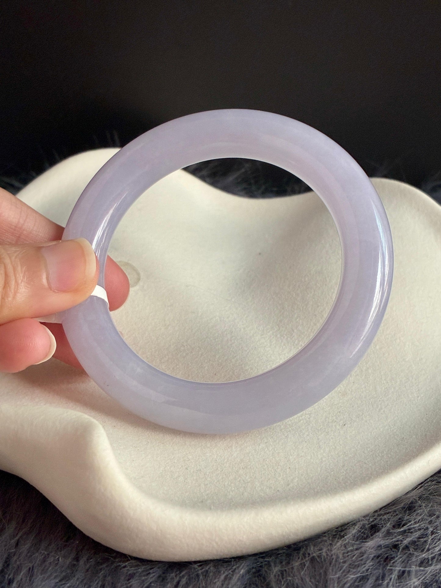 56.4mm Icy Vivid Lilac Lavender (Premium Cut)