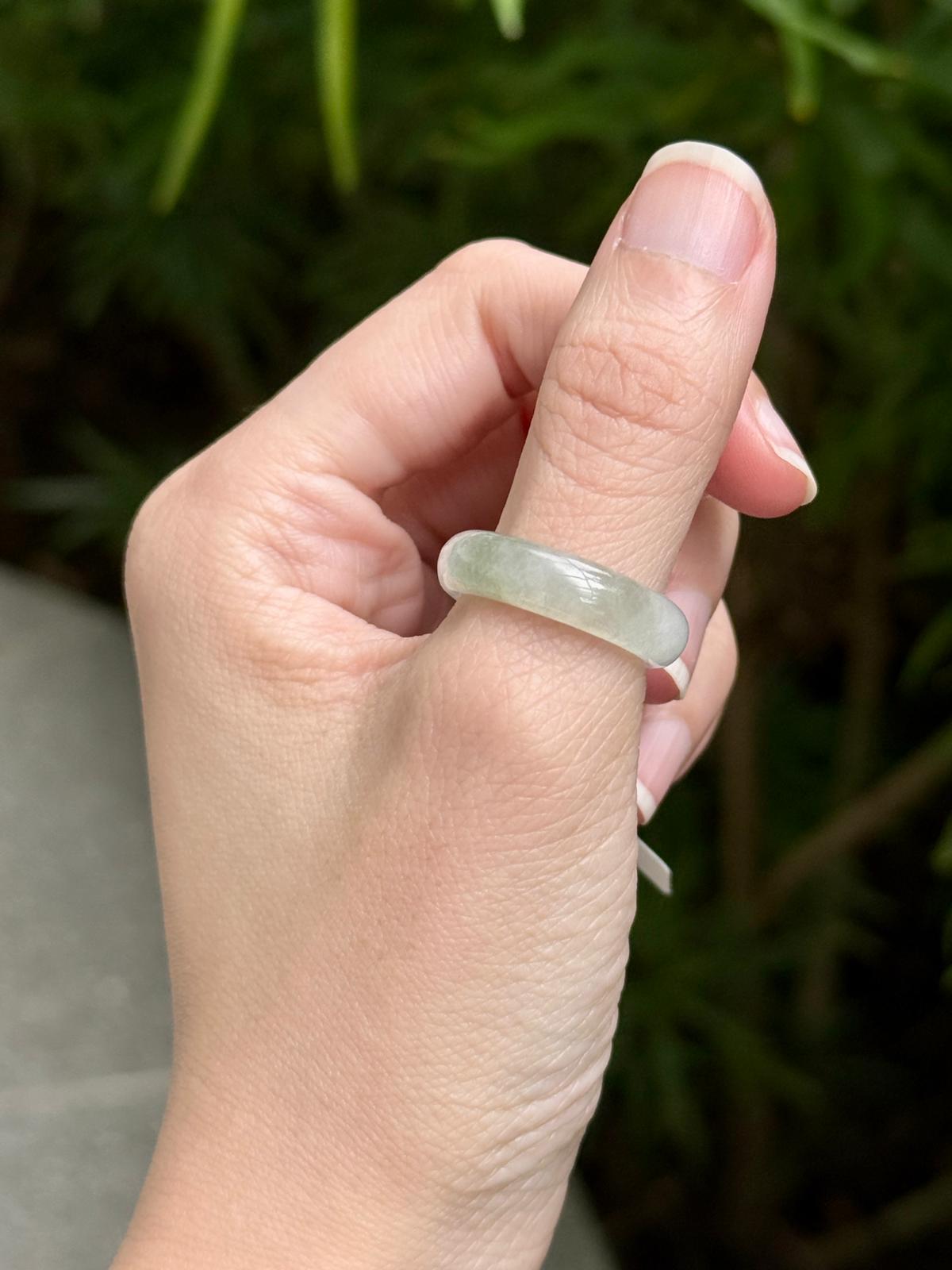 Icy Furong Floral Jadeite Abacus Ring (US8)