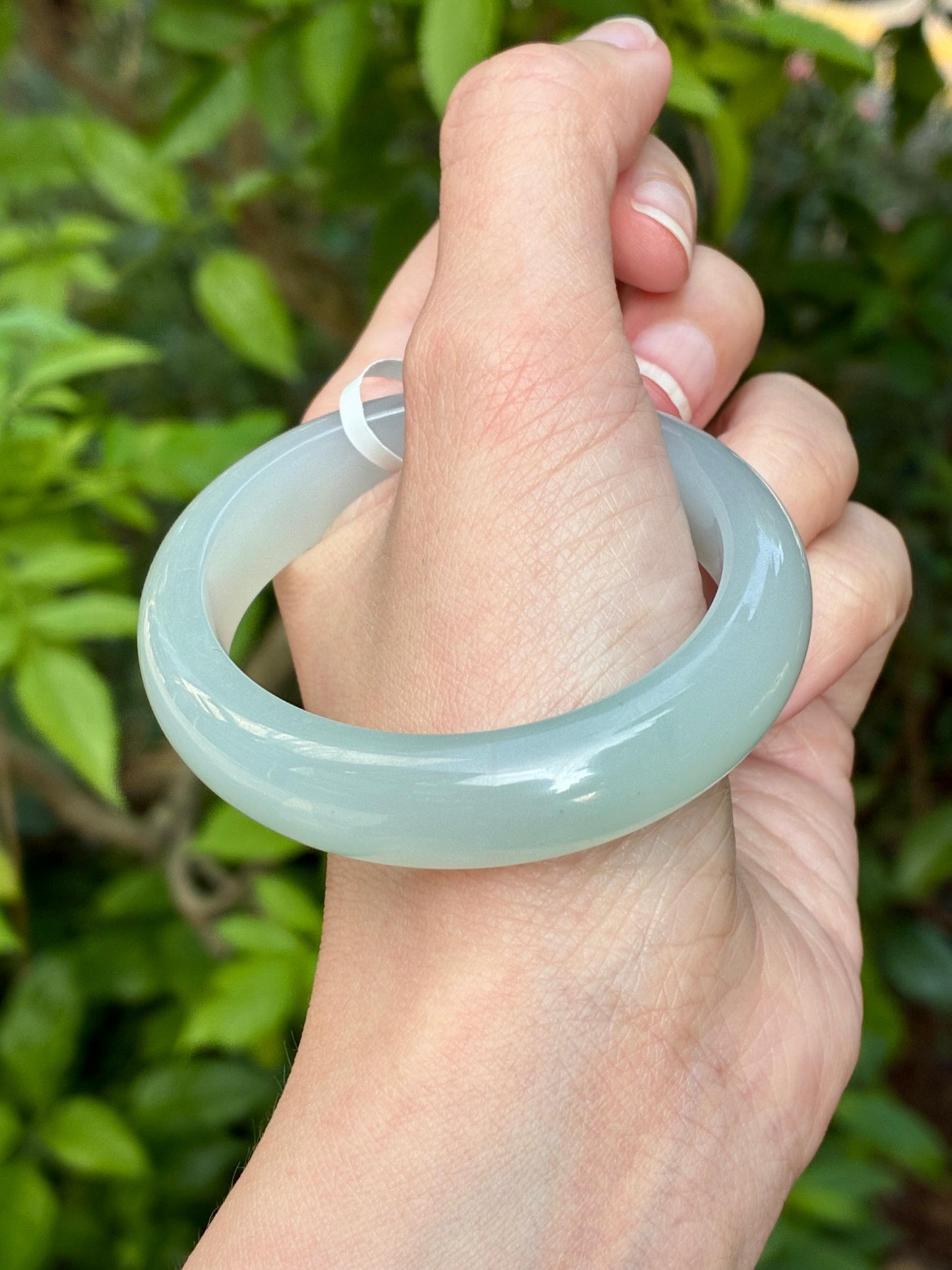 53.6mm Icy Poreless Bluish Green (Oval)