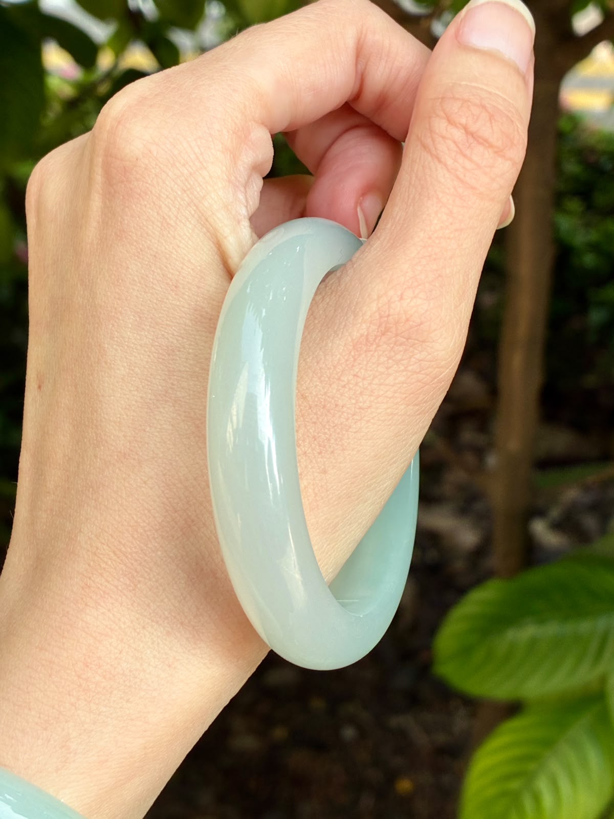 53.6mm Icy Poreless Bluish Green (Oval)
