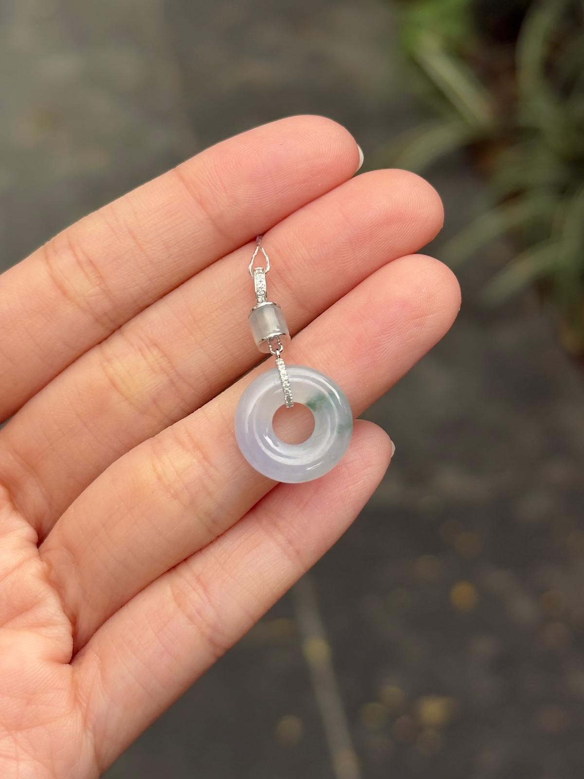 18K Icy Jelly Monet Donut Pendant