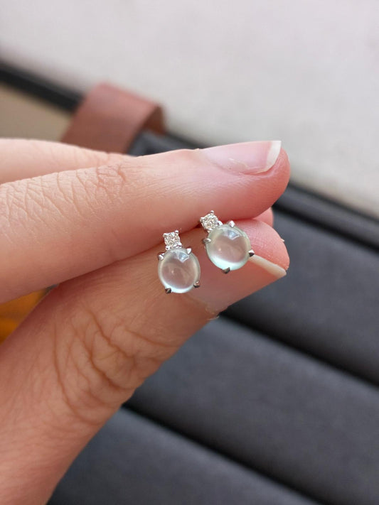 18K Glassy Diamond Cabochon Stud Earrings
