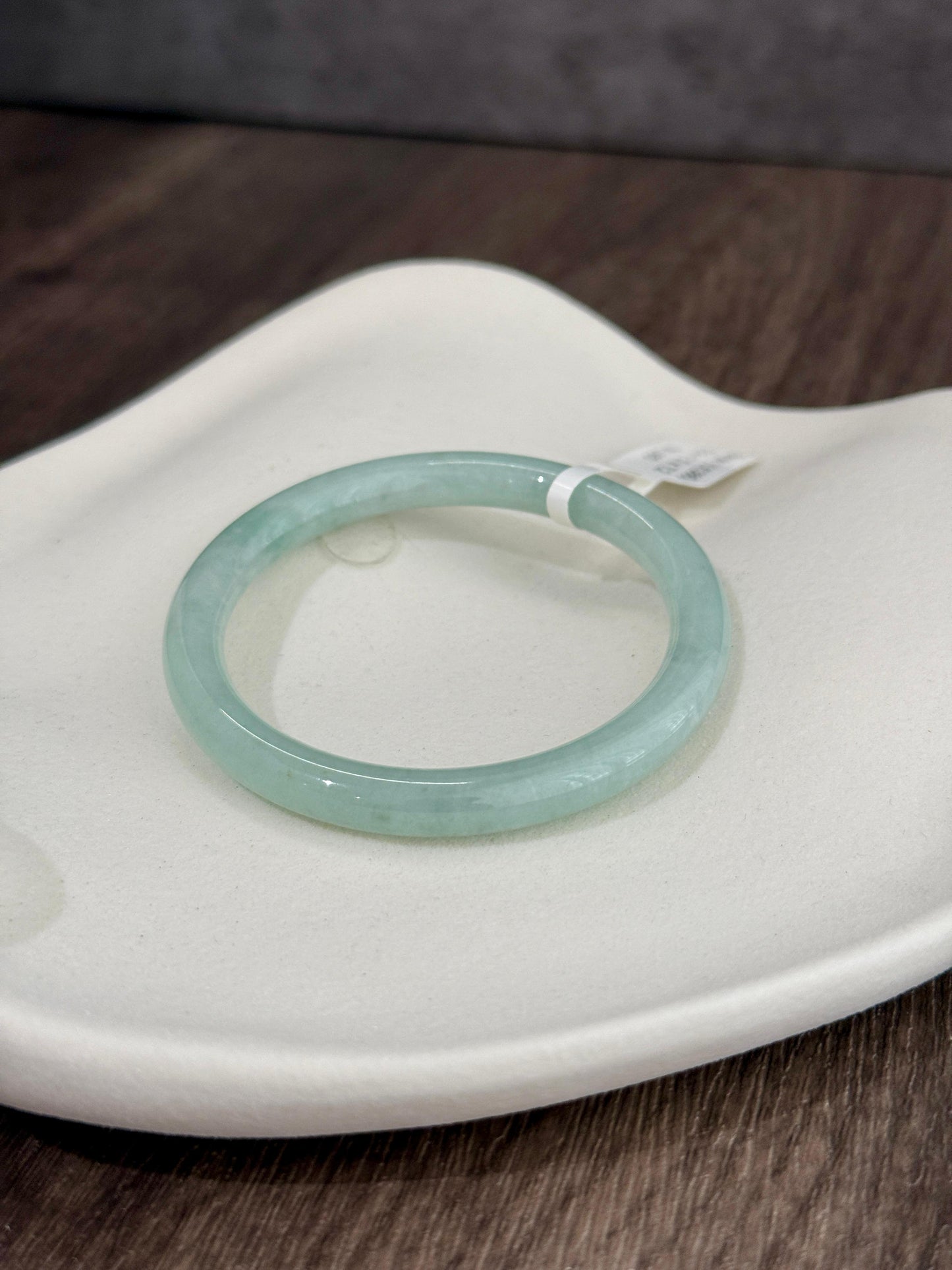 52.9mm Vivid Mint Green