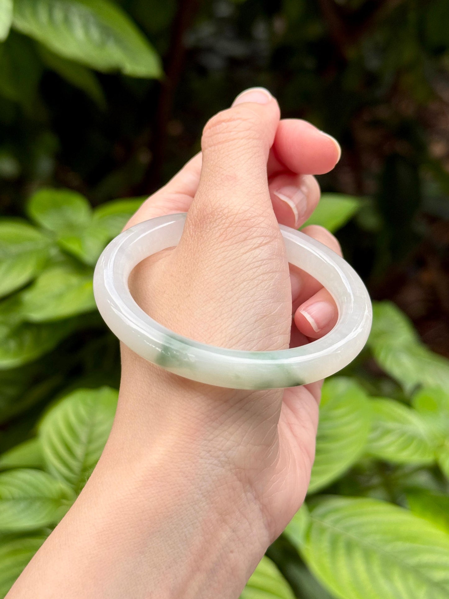 51.3mm Icy Snow White with Green