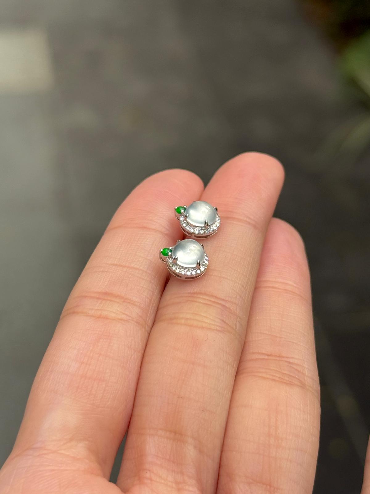 18K Round Halo Earrings with Green (Icy Variety)