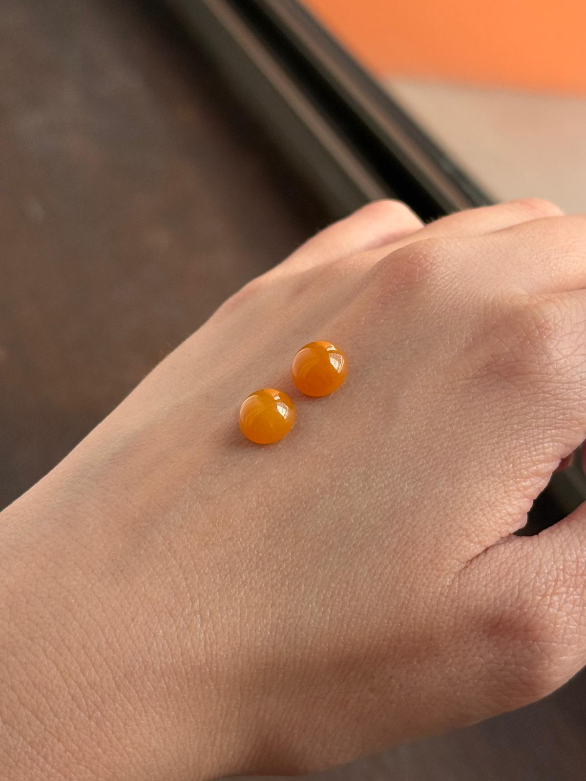 Pair of Fanta Round Cabochons (Rare!)