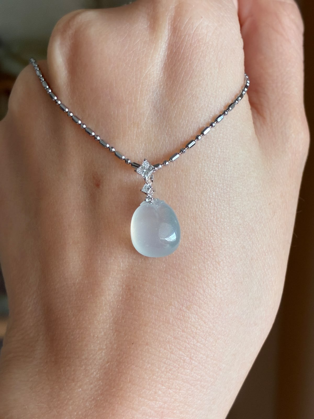 18K Glowy Star Peach Pendant (Icy Variety!)