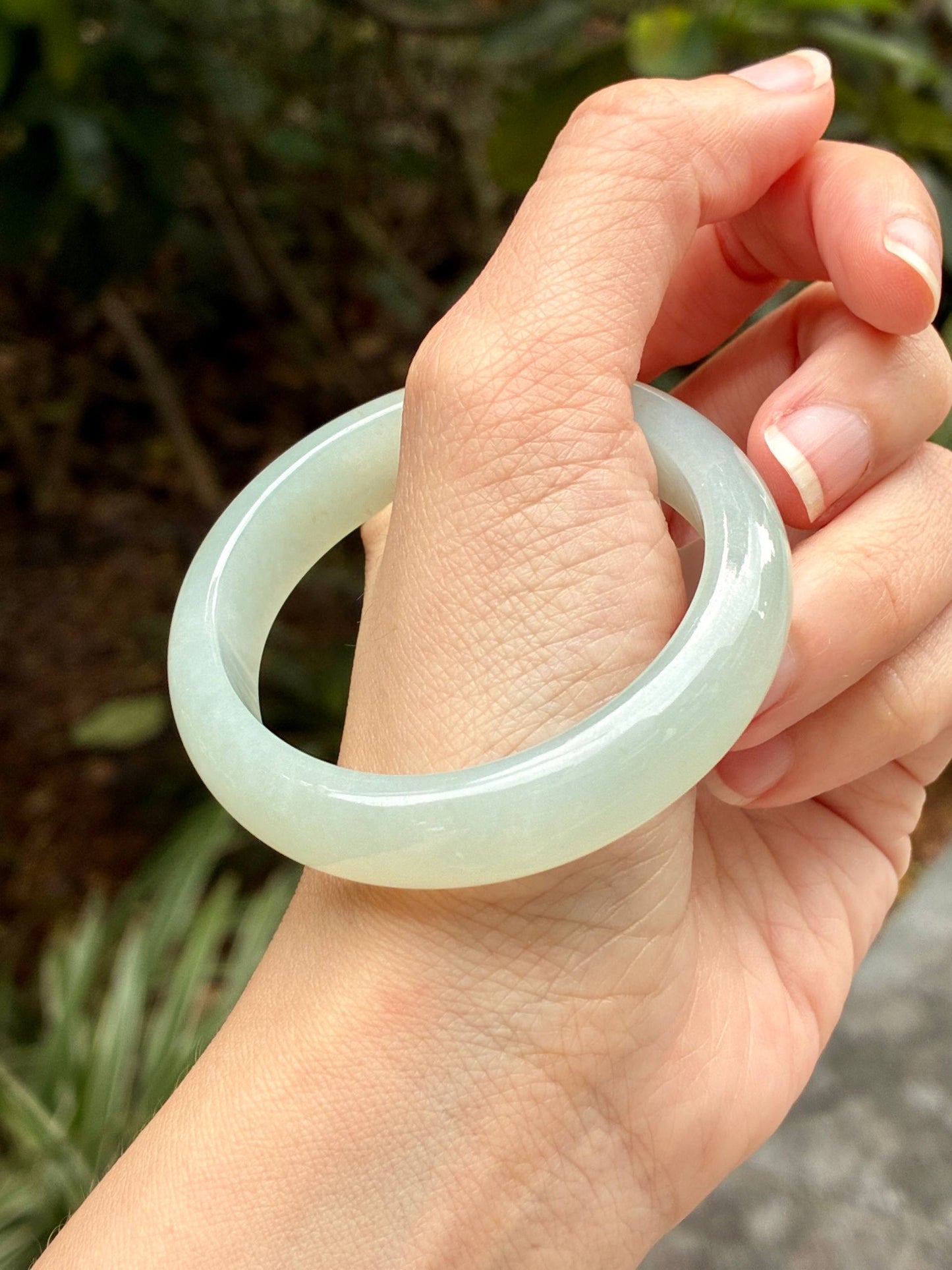 54.0mm Icy Jelly Faint Green Oval (Premium)