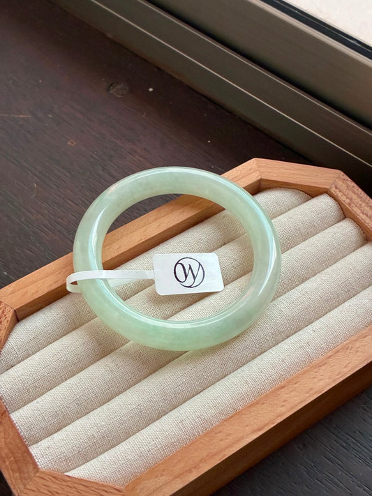 54.0mm Icy Faint Sweet Green