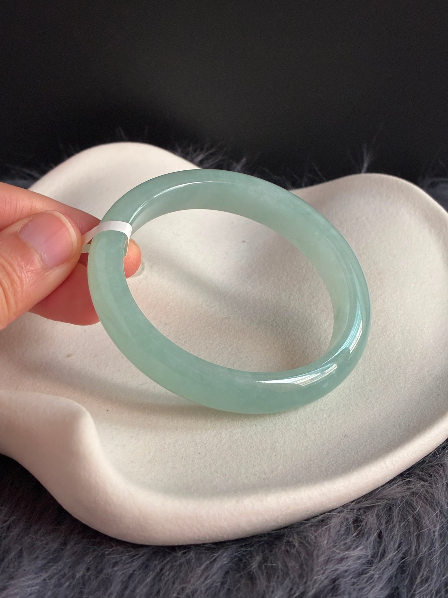 57.5mm Icy Vivid Maldives Turquoise Oval (Premium!)
