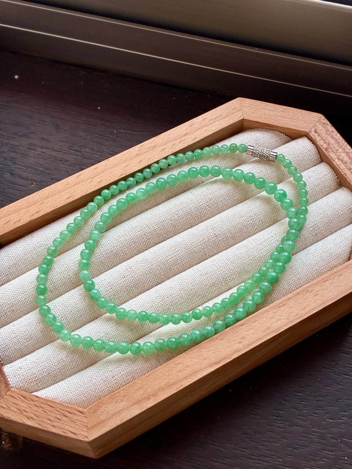 4mm Icy Sweet Apple Green Necklace (Premium)