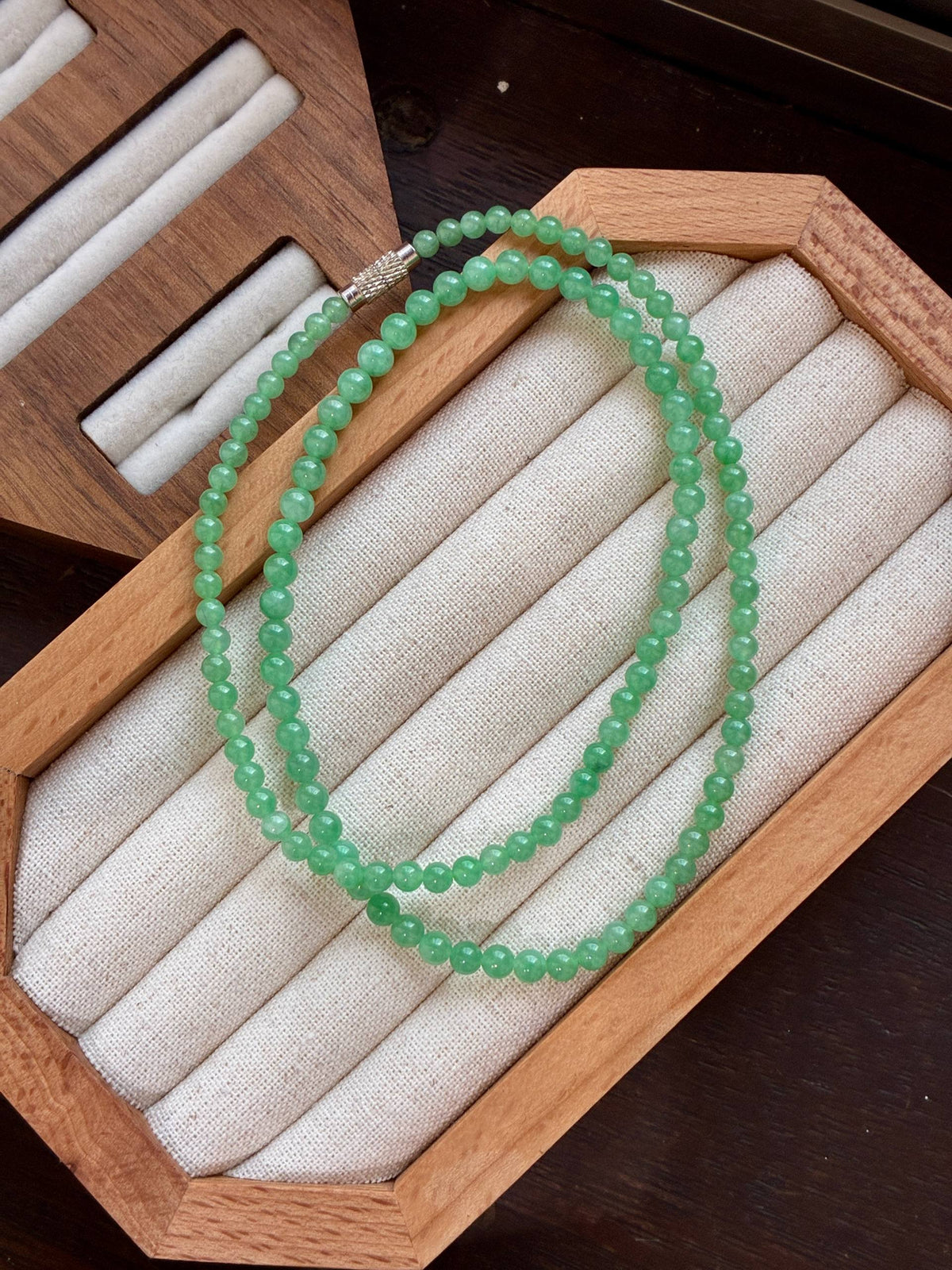 4mm Icy Sweet Apple Green Necklace (Premium)