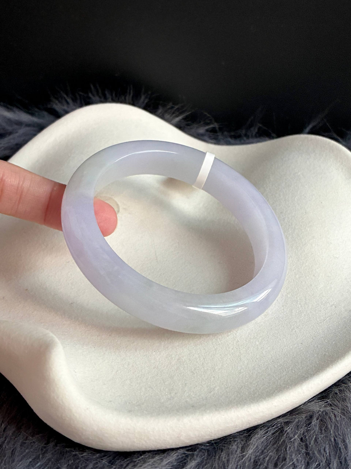 57.4mm Icy Lavender with Faint Green