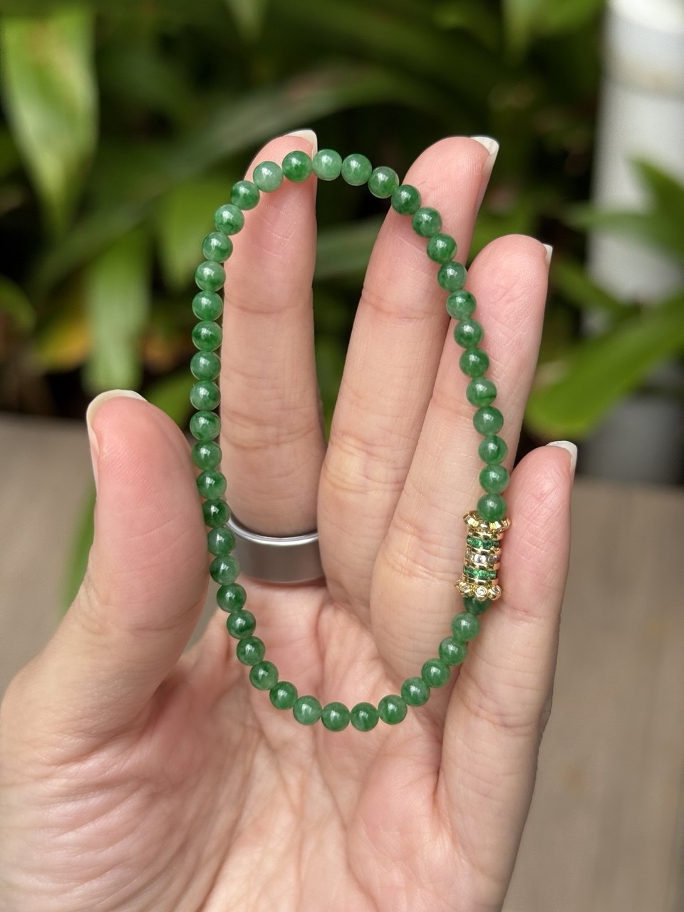 (Specially Sourced) 4.0mm Premium Spicy Sunny Green Jadeite Bracelet